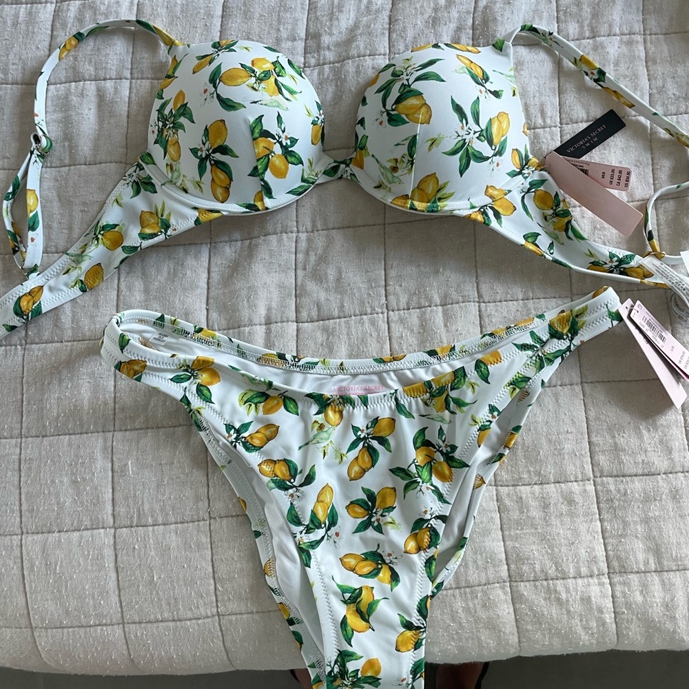 Victoria's Secret White Lemon Print Bikini Set